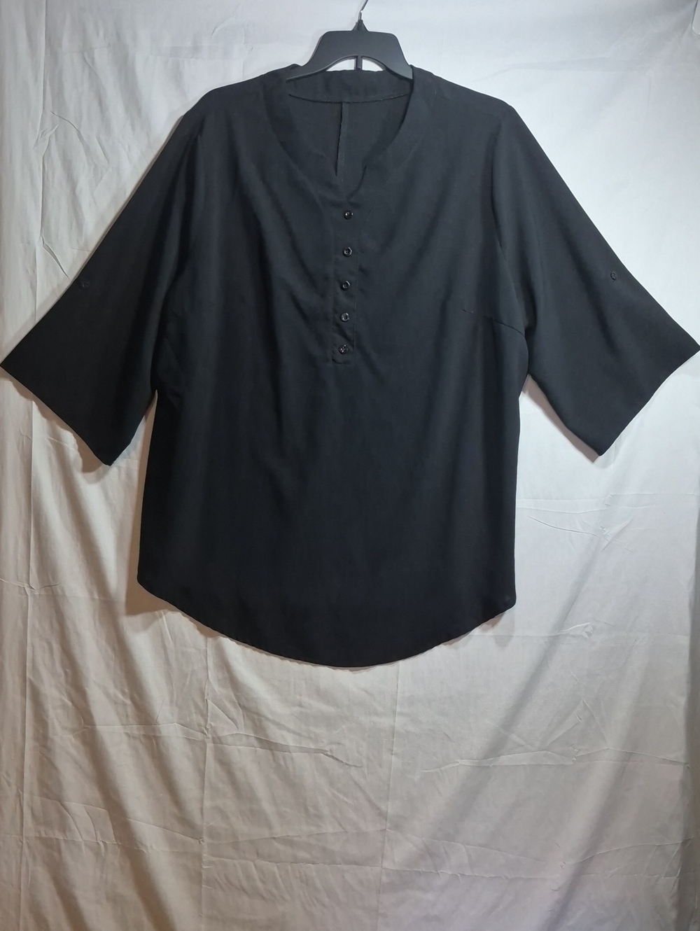 Emery Rose Women’s Black Button-Front Relaxed Tunic Top